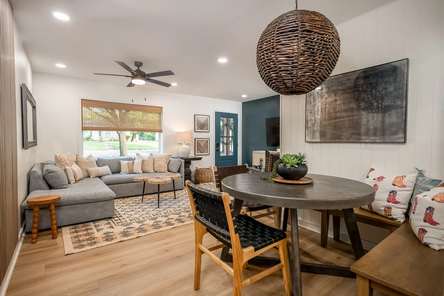 5 bed, 3.0 bath, 2206 sqft, $8,128 — Photo 3