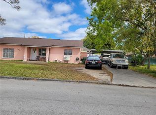 3224 W Douglas St, Tampa, FL 33607