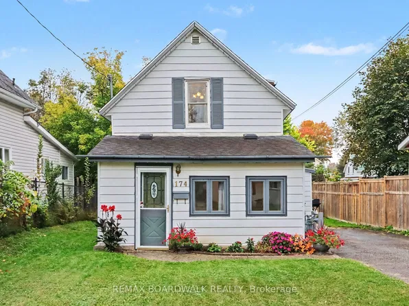 174 Munro St, Carleton Place, ON K7C 1H1
