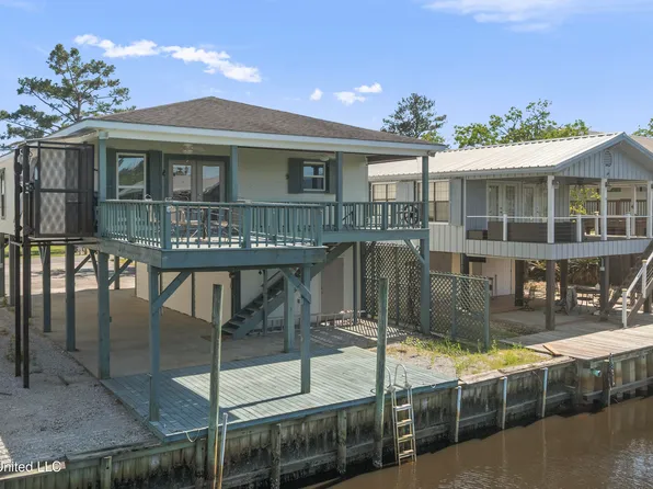 5026 Kilimanjaro St, Bay Saint Louis, MS 39520