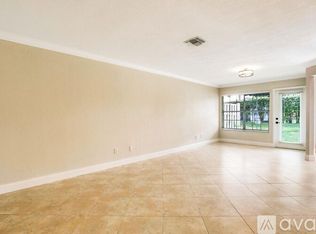 5298 Sapphire Valley, Boca Raton, FL 33486