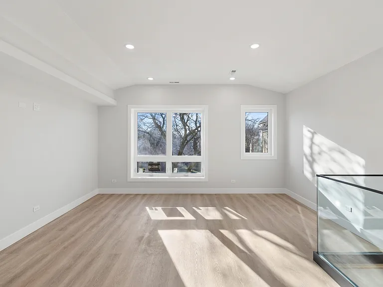 2711 W 18th St #2 — Photo 11
