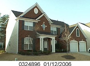 8123 Sommerwell St, Raleigh, NC 27613