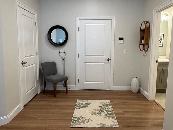 3rd image of 74 Rockingham Rd #108