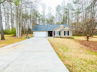 305 Cedars Glen Cir, Villa Rica, GA 30180