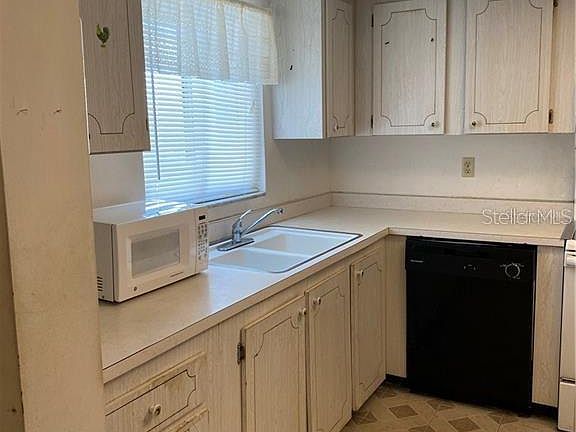 2nd image of 3392 Lake Bayshore Dr #P309