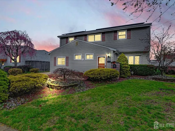 12 Albert Dr, Old Bridge, NJ 08857