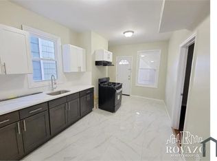 729 S 19th St #1, Newark, NJ 07103