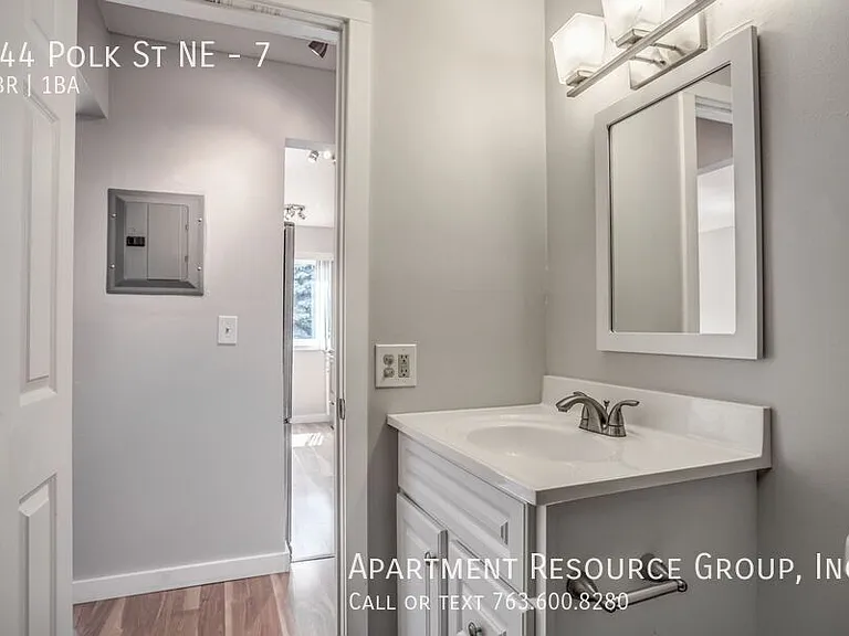 744 Polk St NE #7 — Photo 27