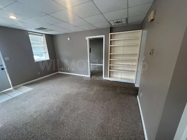 108 W Walnut St — Photo 9