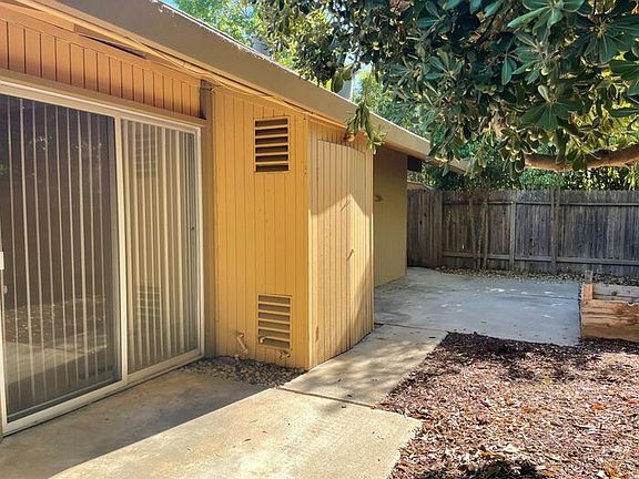 2nd image of 4361 Fair Oaks Blvd