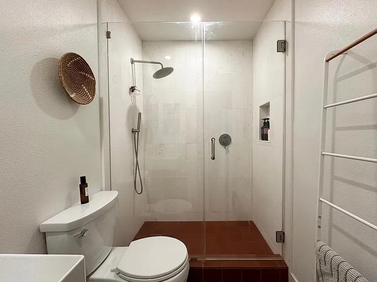 2844 E 3rd St #108 — Photo 35