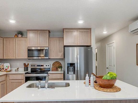 7th image of this home