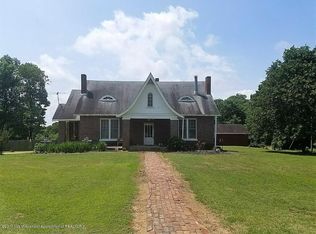 1377 Williams Rd, Byhalia, MS 38611