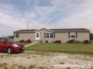 1670 Garvin Rd, Murrayville, IL 62668