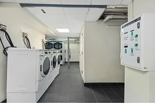 Rented by Compass | media 12