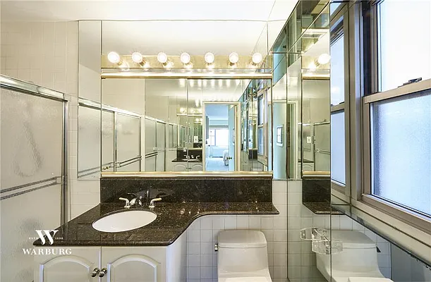 Sold by Warburg | media 23