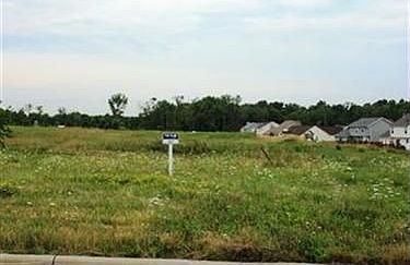 1st image of 5550 Birchwood Dr