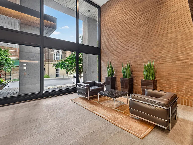 2650 N Lakeview Ave #2801 — Photo 24