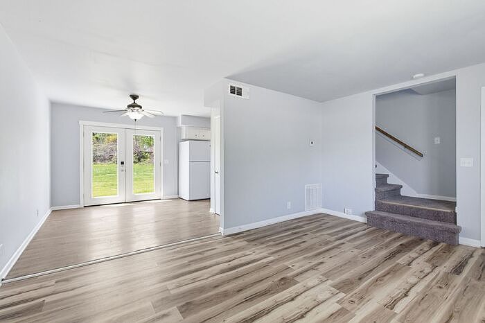 1st image of 741 McPherson Dr