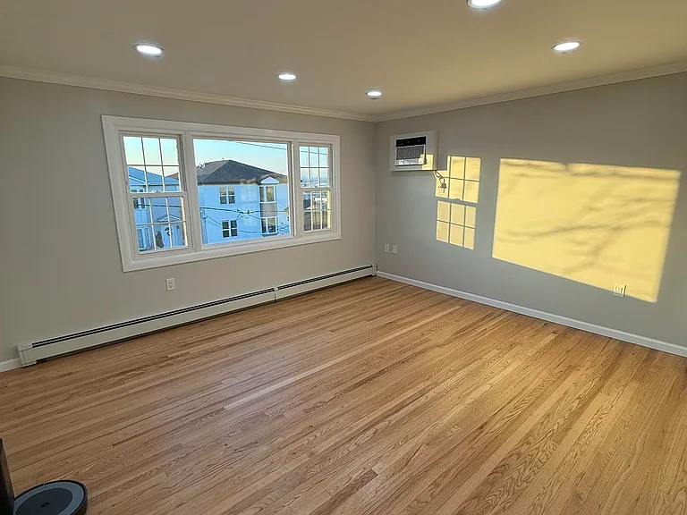 6500 Columbia Ave #2 — Photo 3