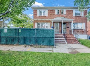 20301 48th Ave, Flushing, NY