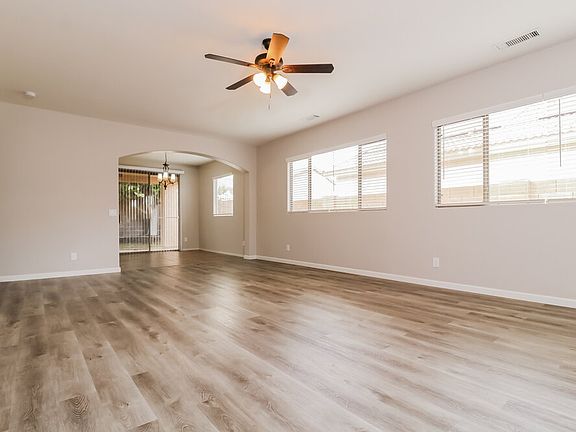 5th image of 17564 N 167th Dr