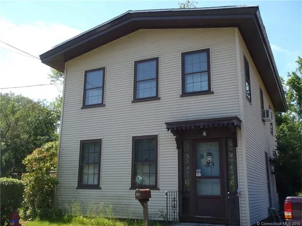 48 Sturtevant St, Norwich, CT 06360
