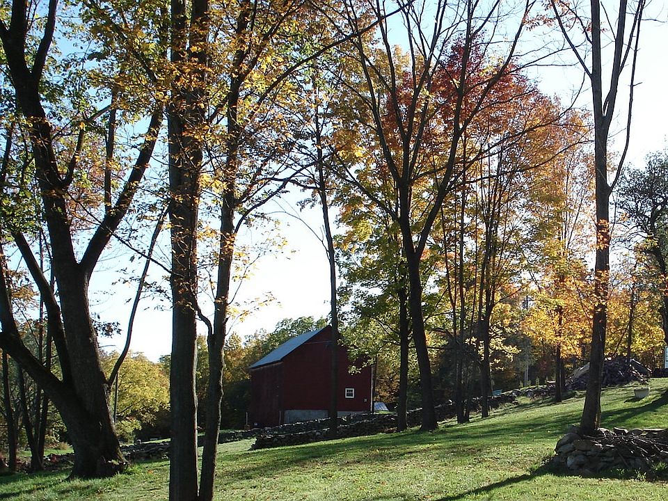 30 x 60 ft timber frame barn