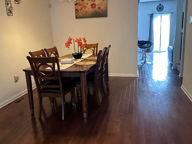 6 Masters Blvd #6 — Photo 3