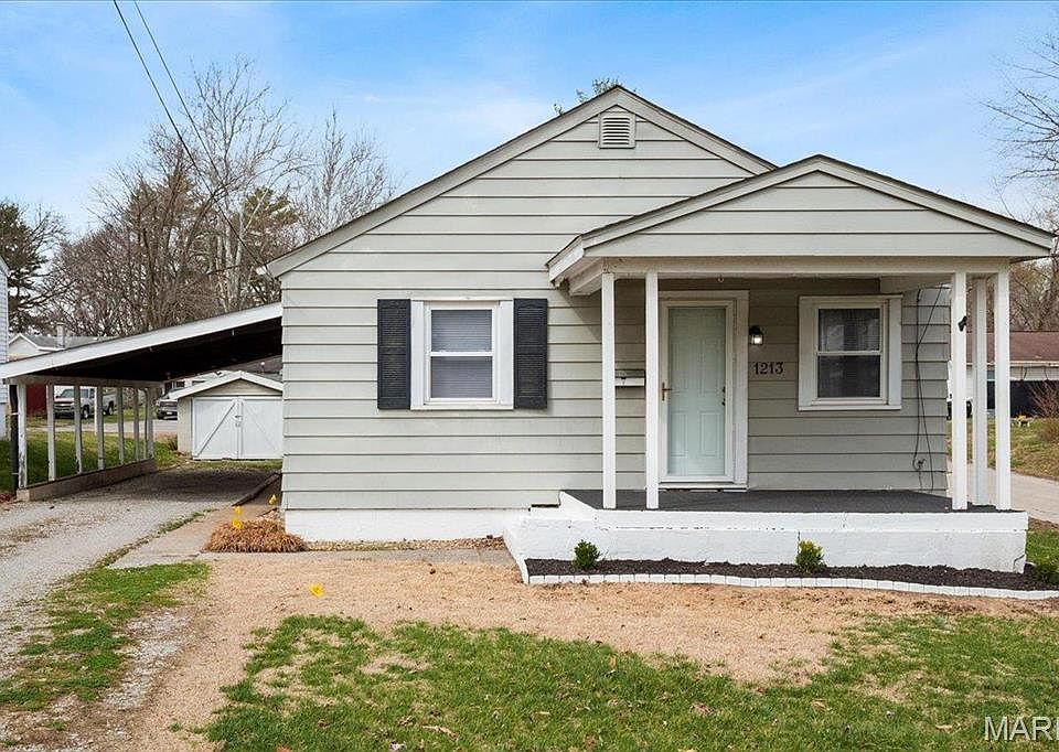 1st image of 1213 Kinsella Ave