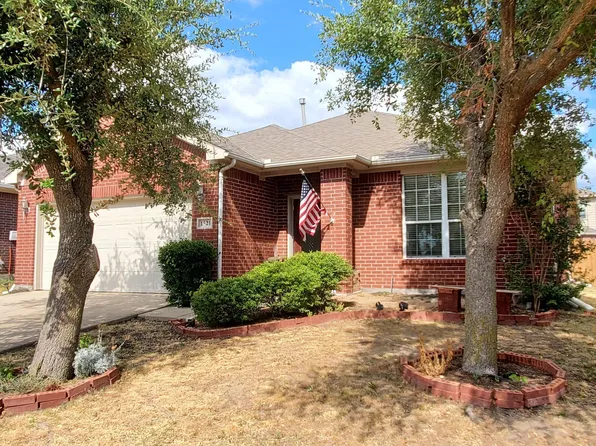 1521 Stanford Dr, Van Alstyne, TX 75495