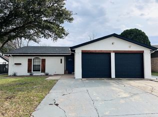 525 Cole Ave, Saginaw, TX 76179