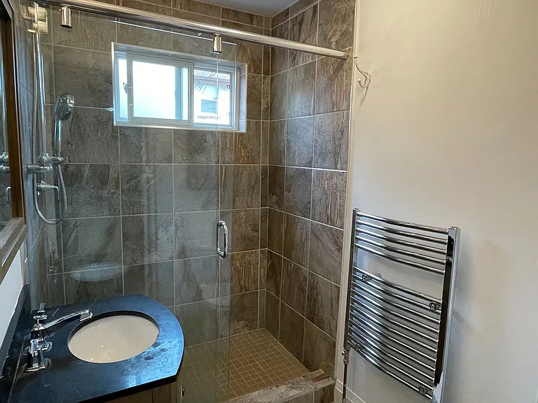 41 Scarboro Beach Blvd #MAIN — Photo 25