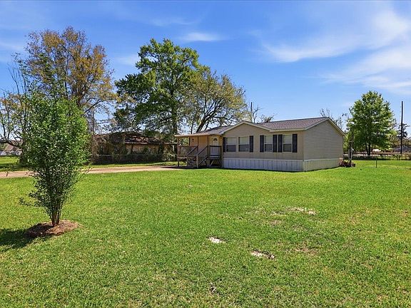 4th image of 385 W Davis Loop