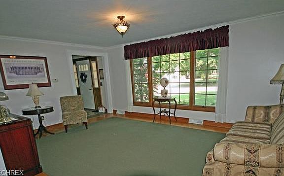 5th image of 409 Georgia Ave