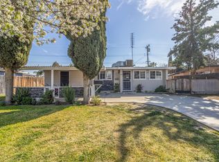 206 Plum St, Exeter, CA 93221