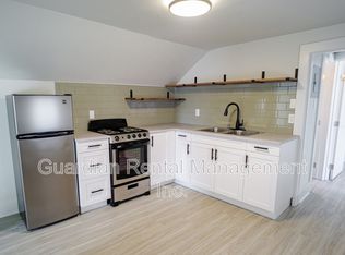 314 Ambrose St UNIT 1, Thunder Bay, ON P7B1L8