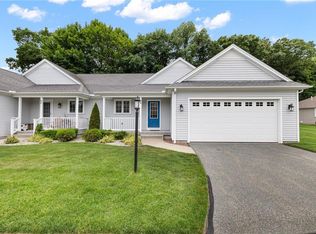 56 Meghan Ln, North Kingstown, RI 02852