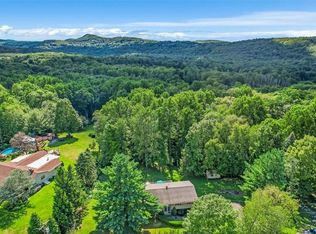 119 Booth Rd, Chester, NY 10918