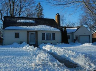 2118 Paddington Rd, Kalamazoo, MI 49001