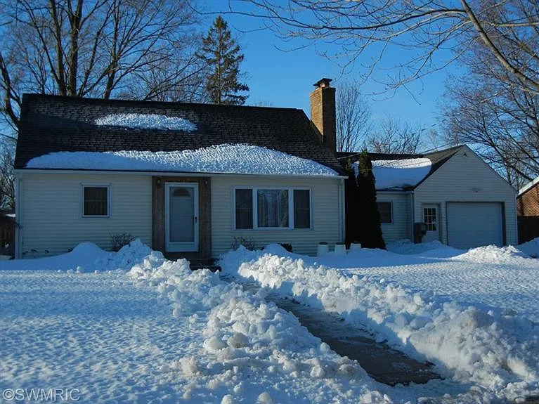 2118 Paddington Rd photo 1