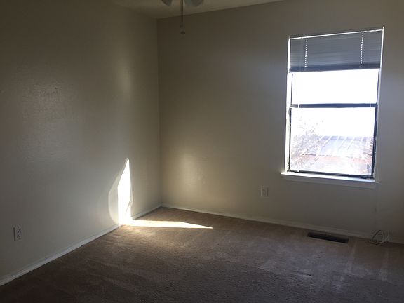 2nd image of 3848 Ladera Dr NW