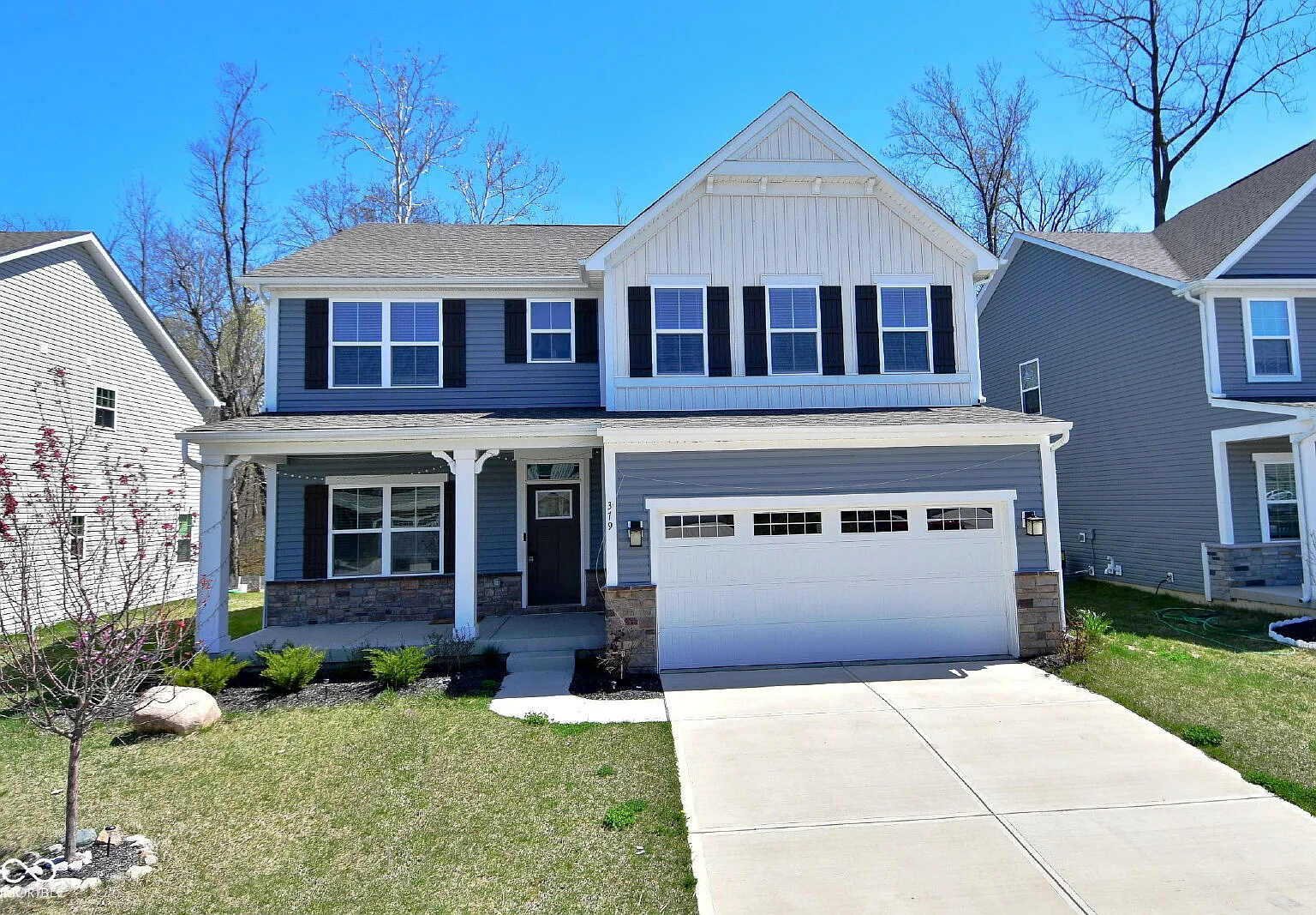 4 bed, 3.0 bath, 2881 sqft, $2,500 — Photo 1