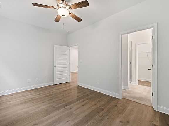 5th image of 4421 Dominion Crest Dr
