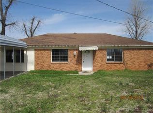 407 E Loeb St, Cardwell, MO 63829