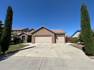 799 S Joseph Ave, Kerman, CA 93630