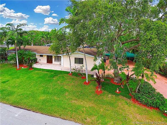 2nd image of 7445 SW 140th Dr