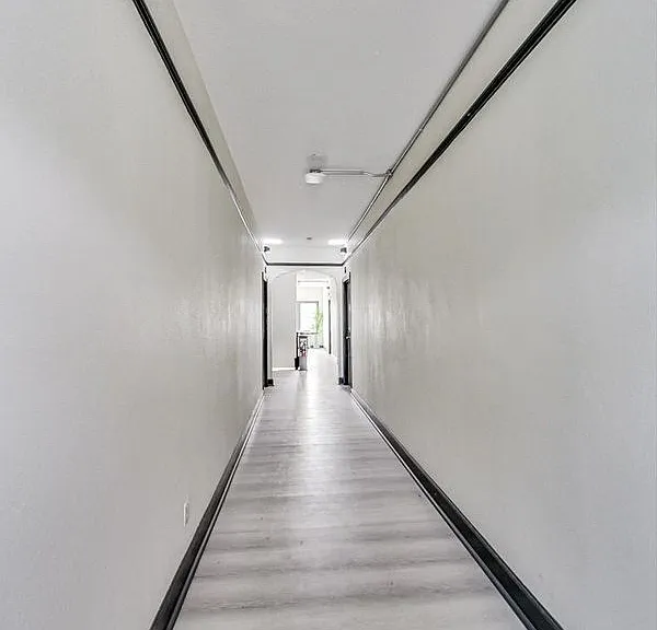 1824 Linden St #15 — Photo 13