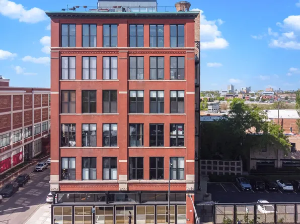 1872 N Clybourn Ave APT 103, Chicago, IL 60614
